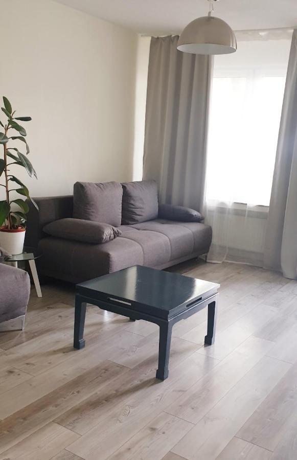 Neue moderne Zweizimmerwohnung inklusive WLAN und Netflix Essen Exterior foto